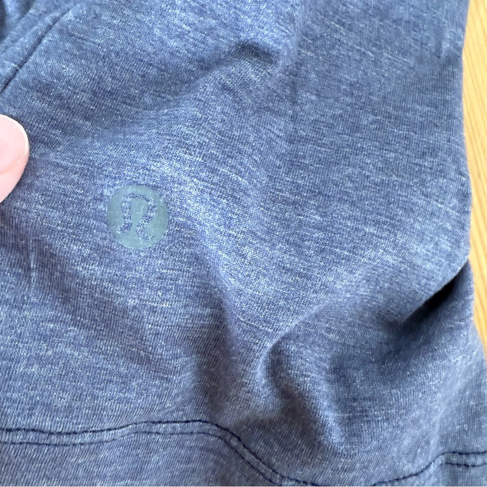 Lululemon Men's Blue Long Sleeve Tee  Crew Neck Minimalist ~ L - Picture 6 of 9